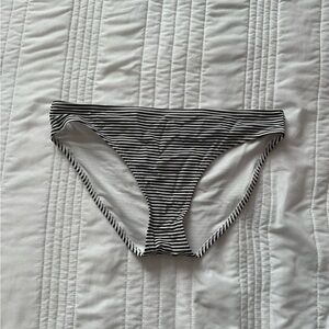 BRAND NEW Aerie Black and White Bikini Bottom